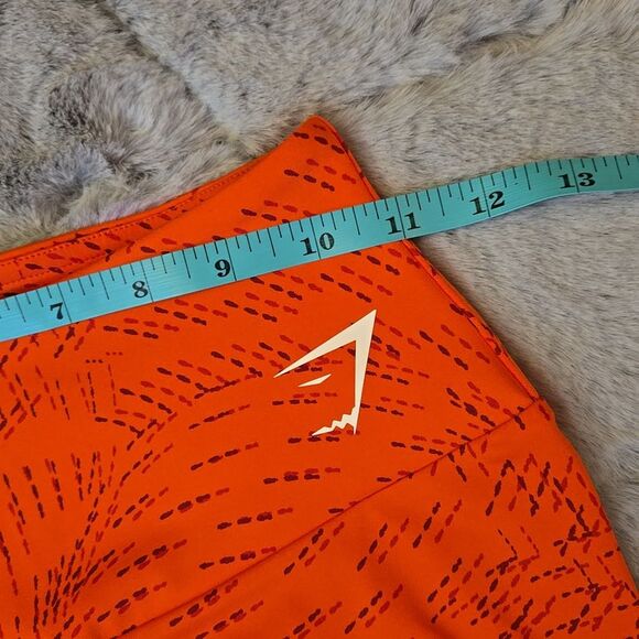 Gymshark Red Bootie Shorts, Women's Small, Great Condition - Picture 2 of 10